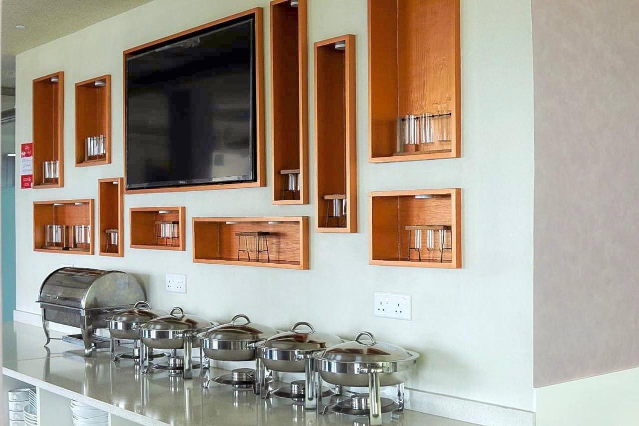 Acacia Beach Hotel フルマーレ エクステリア 写真